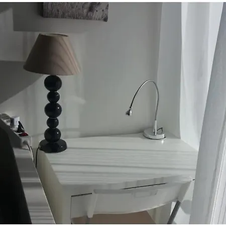 Chez L'habitante Avec Salle De Bain Et Cuisine Communes - Presence D'un